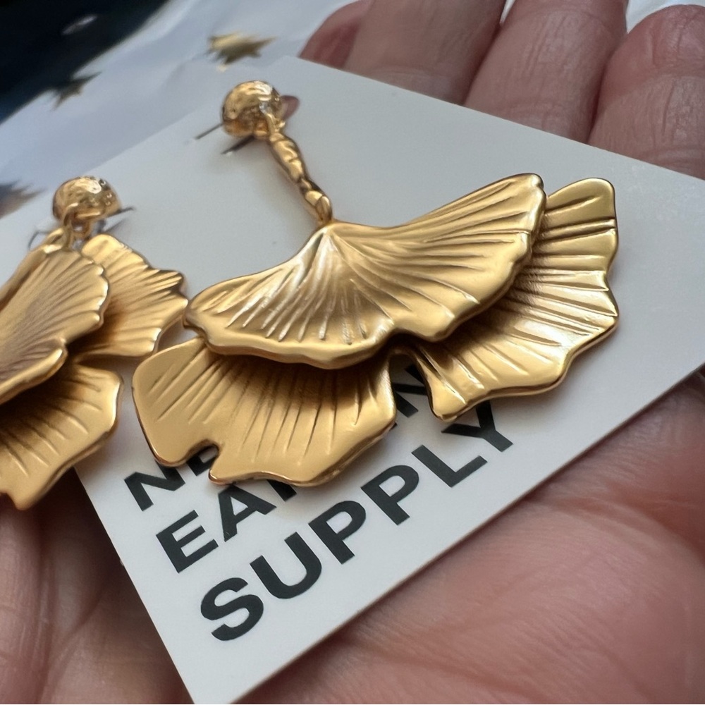 Gold Leaf Drop Earrings